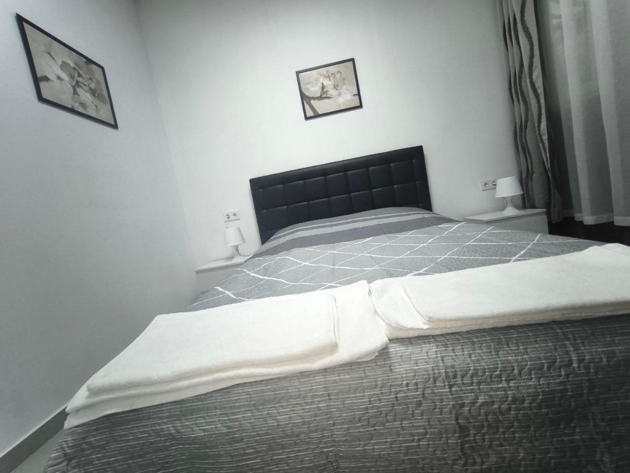 Apartamentos Sant Roc Valencia Exteriör bild
