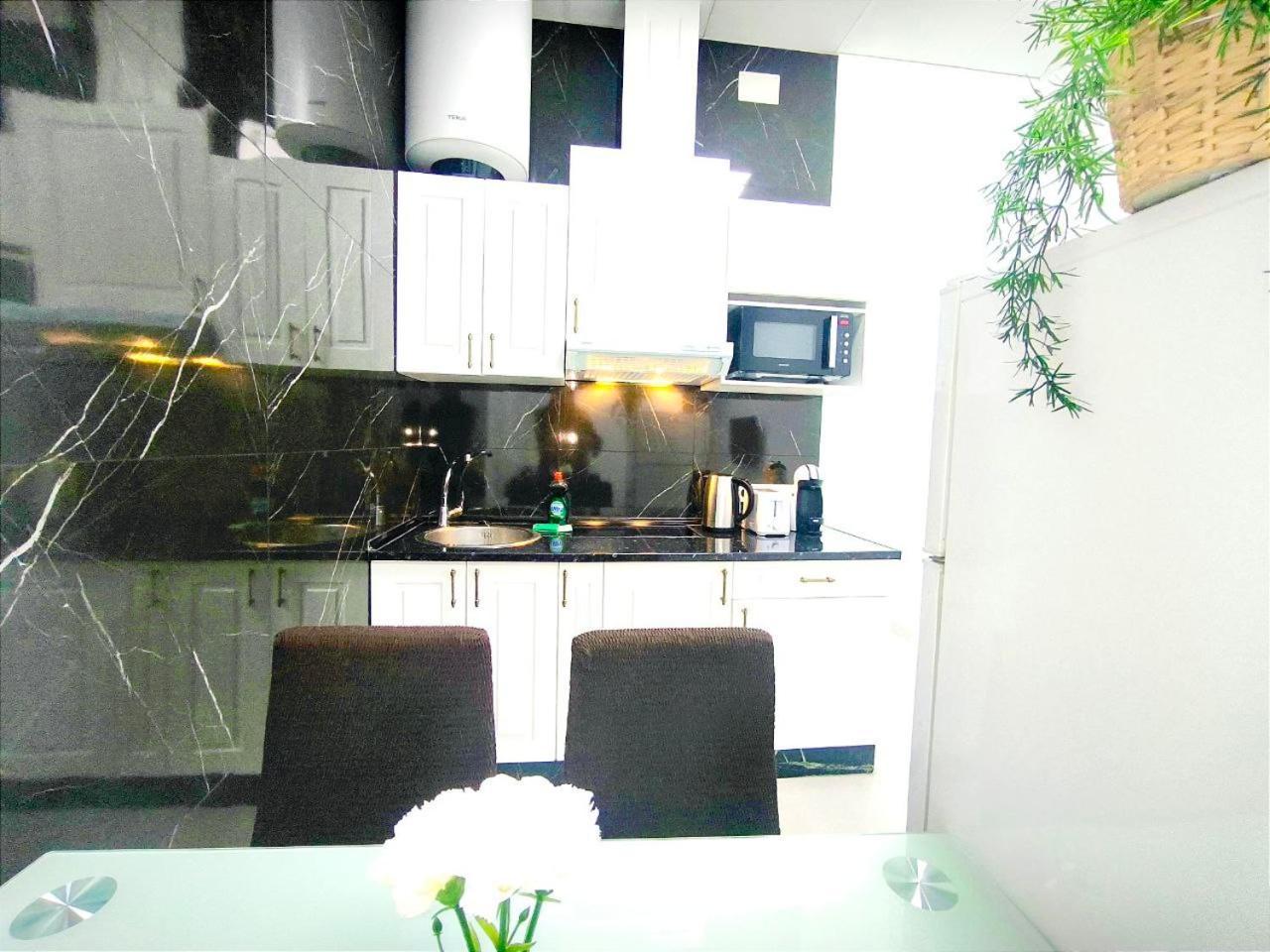 Apartamentos Sant Roc Valencia Exteriör bild
